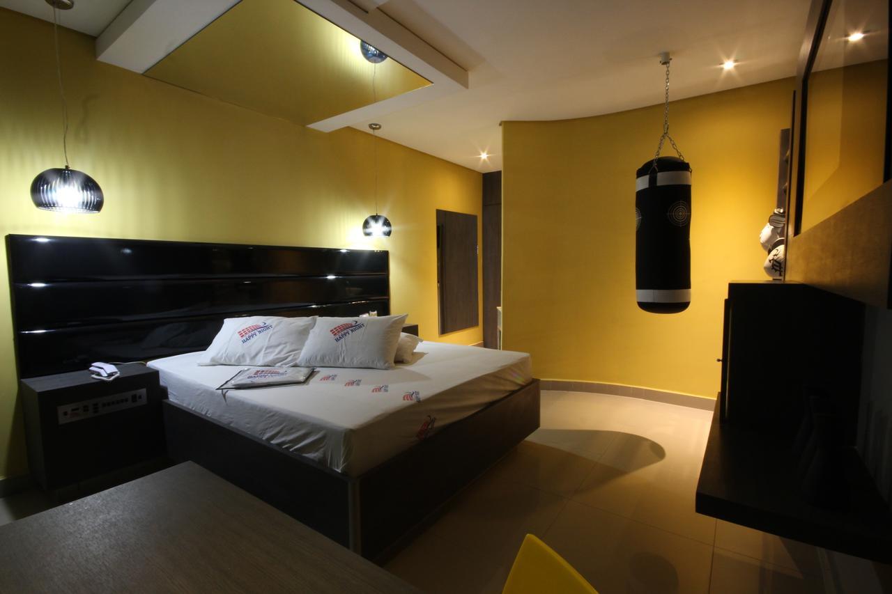 Happy Night (Adults Only) Hotell Cotia  Eksteriør bilde