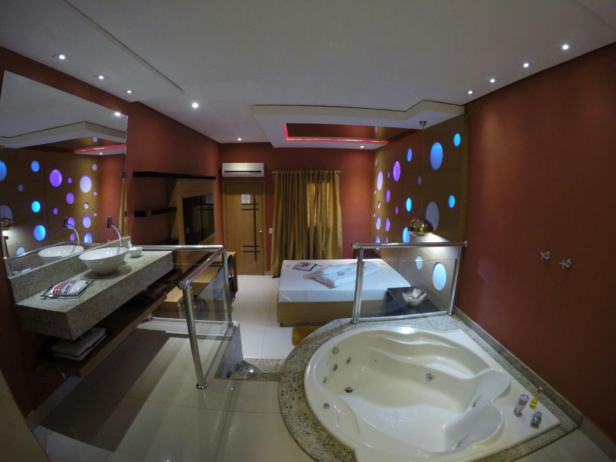 Happy Night (Adults Only) Hotell Cotia  Eksteriør bilde