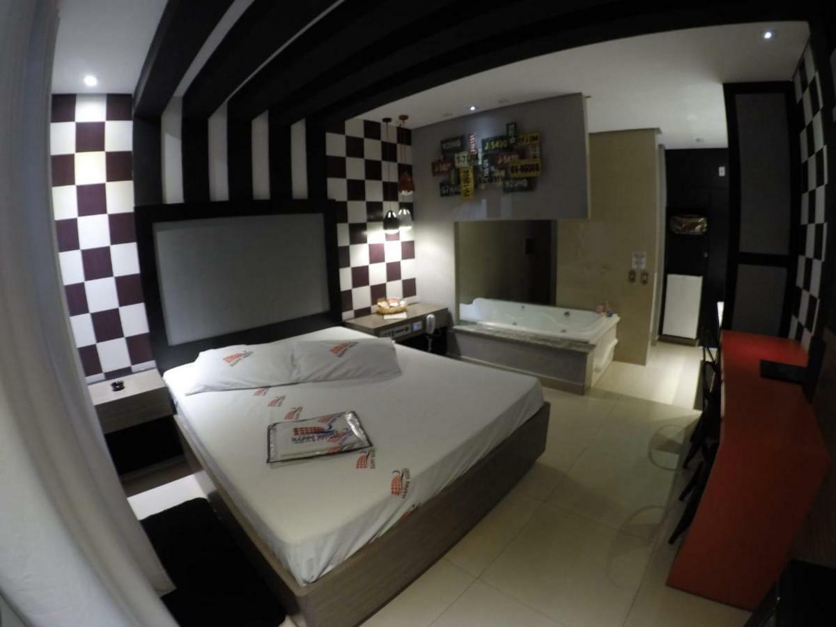Happy Night (Adults Only) Hotell Cotia  Eksteriør bilde